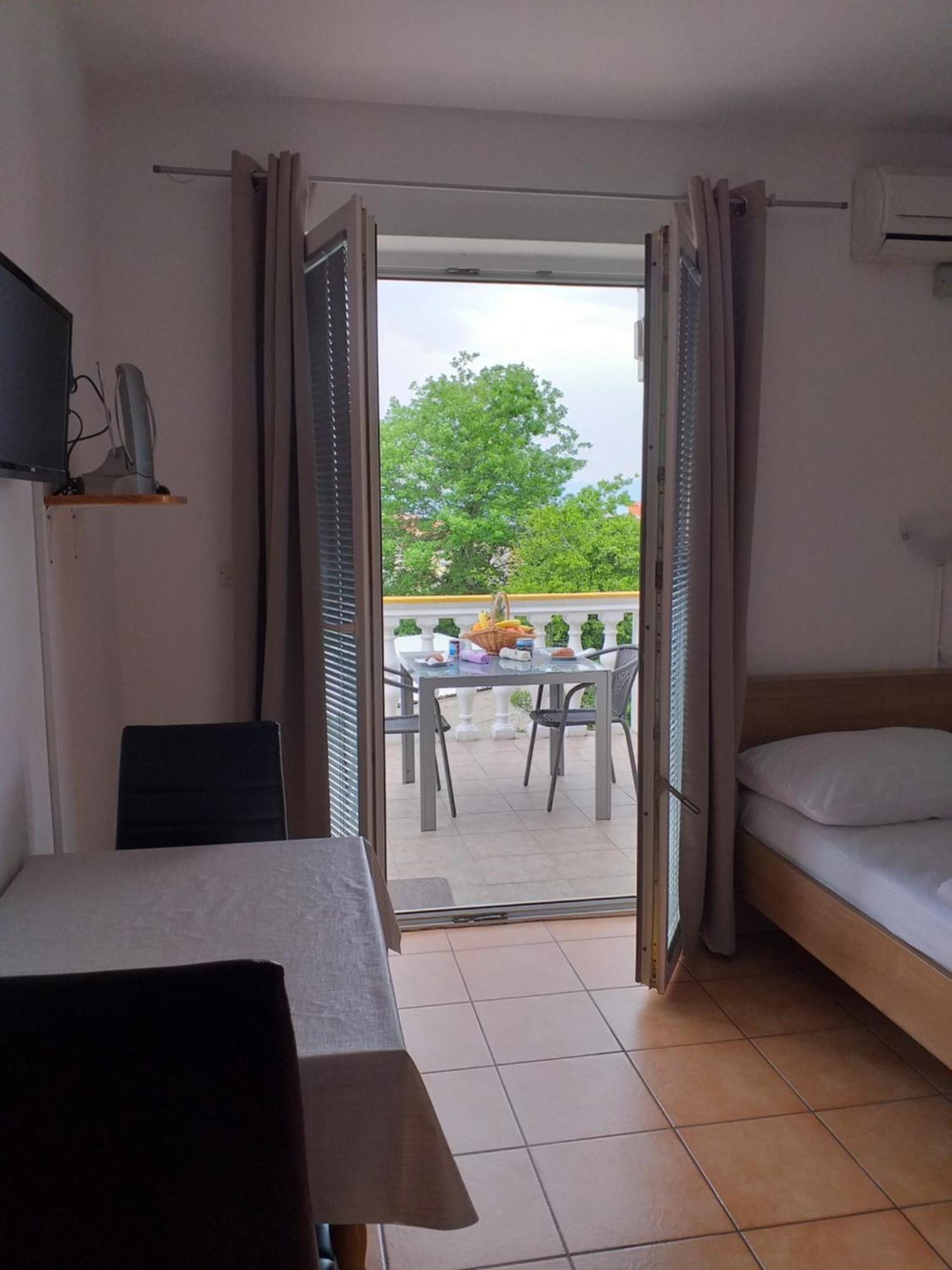 Apartments I-P Malinska Room photo